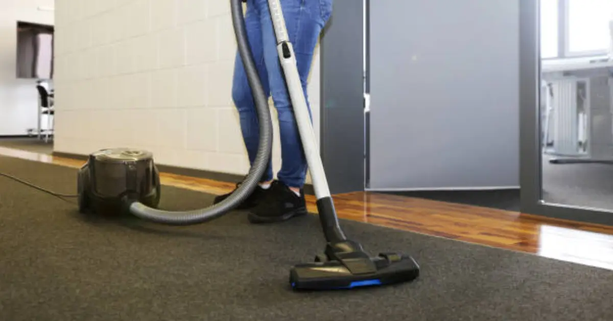 Commercial Carpet Cleaning